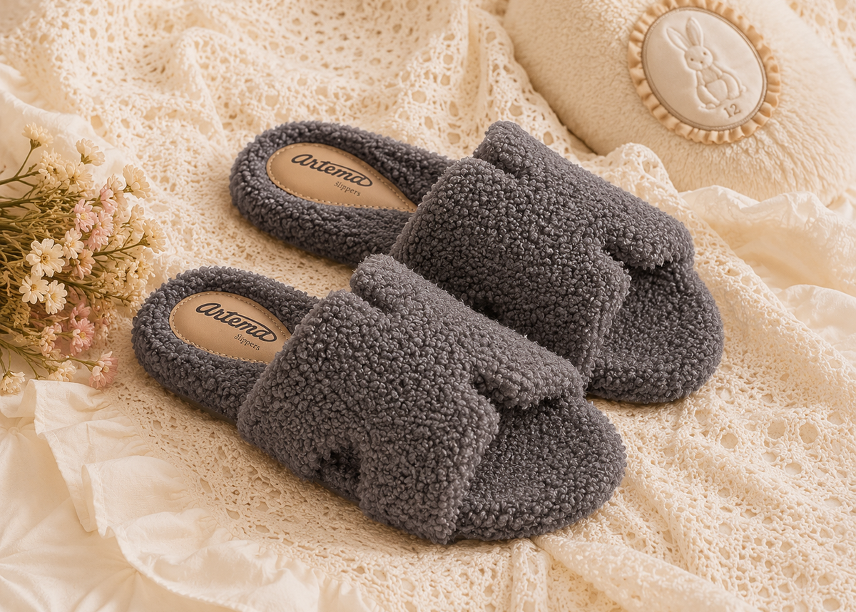 Pantufa Alice cinza felpudo Artema