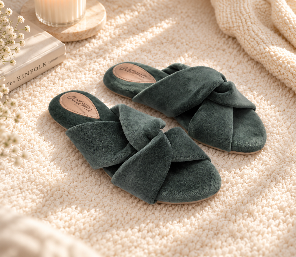 Pantufa Laura Verde Artema