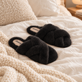 Pantufa Luna felpuda pele sintética preta
